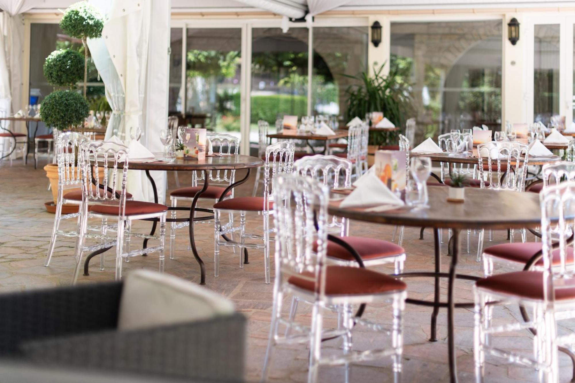 Logis Hotels - Hotel Restaurant Domaine Les Falaises มาร์แตล ภายนอก รูปภาพ